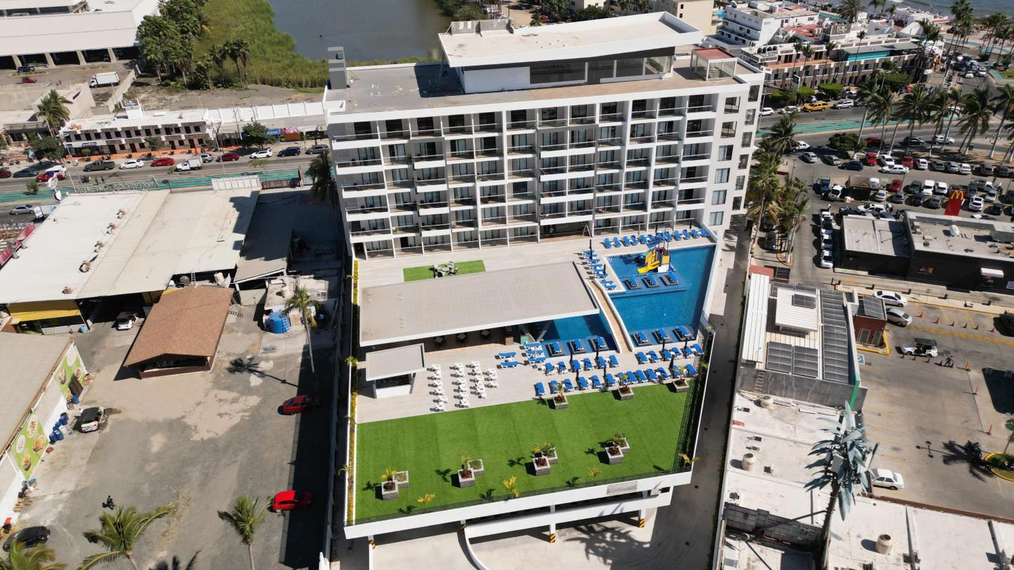 High Garden Grand Hotel Mazatlan Ngoại thất bức ảnh